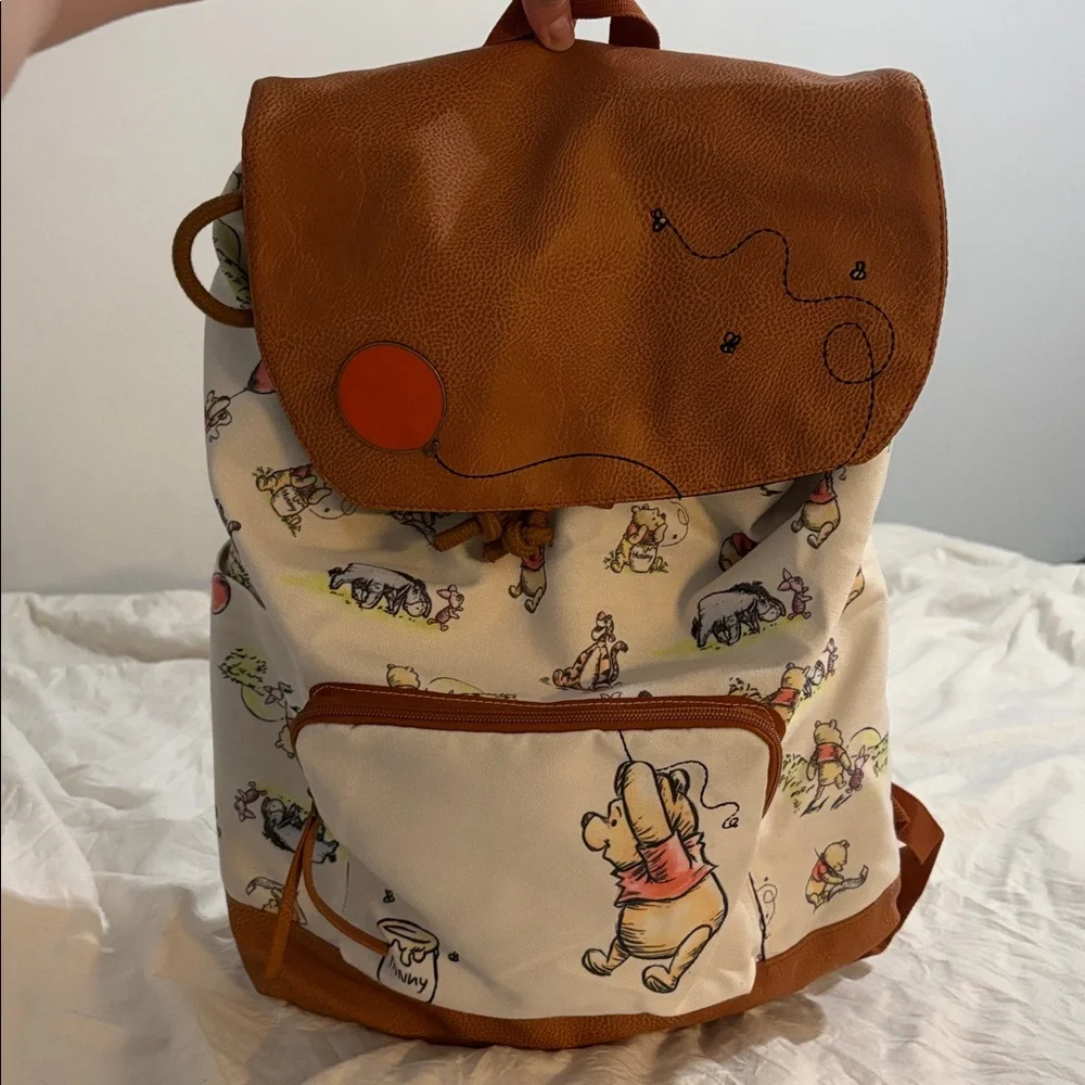 Disney Winnie The Pooh Balloon Slouch Backpack Hot Topic - Picture 1 of 8